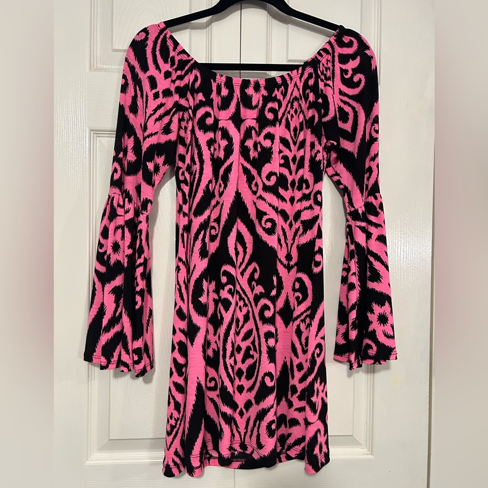 Cezanne, Pink and Black Tunic Top with Long Ruffled Sleeves